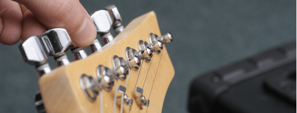 How To Tune A Guitar
